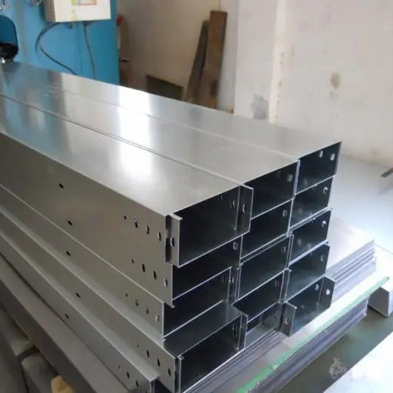 200 kg/m Metalen kabelbak Corrosiebestendigheid Kabelondersteunende bak